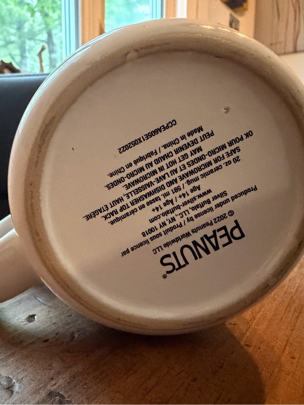 Peanuts set of three holiday mugs - Picture 6 of 11